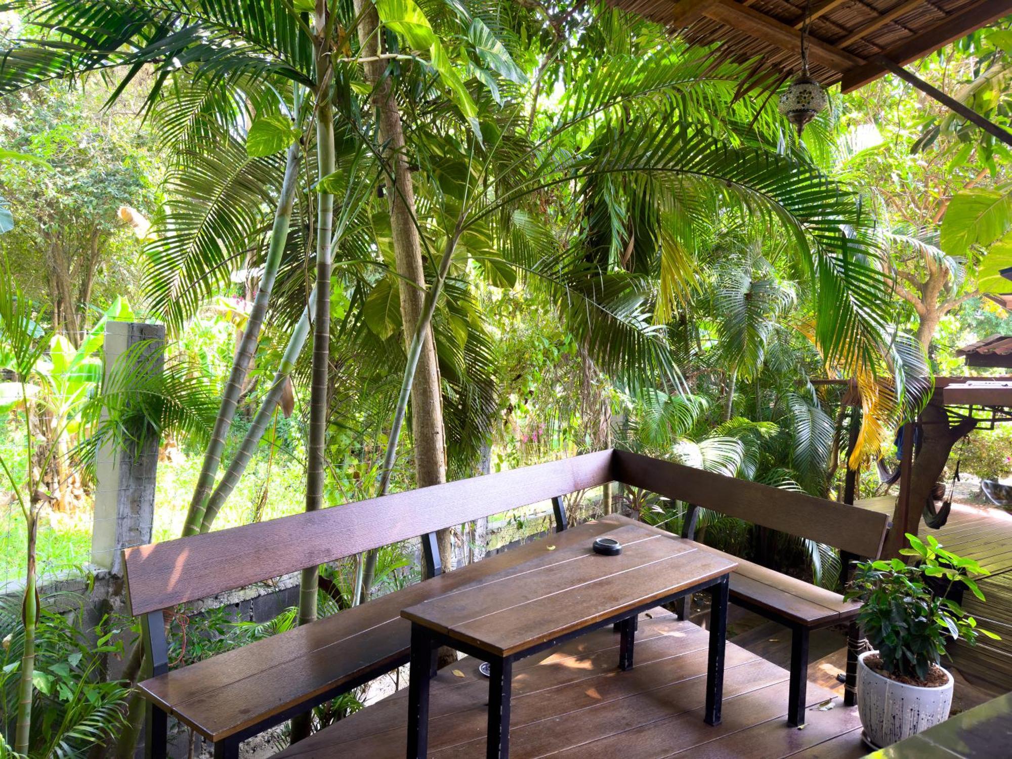Jungle Vibes Hotel Thong Sala Buitenkant foto
